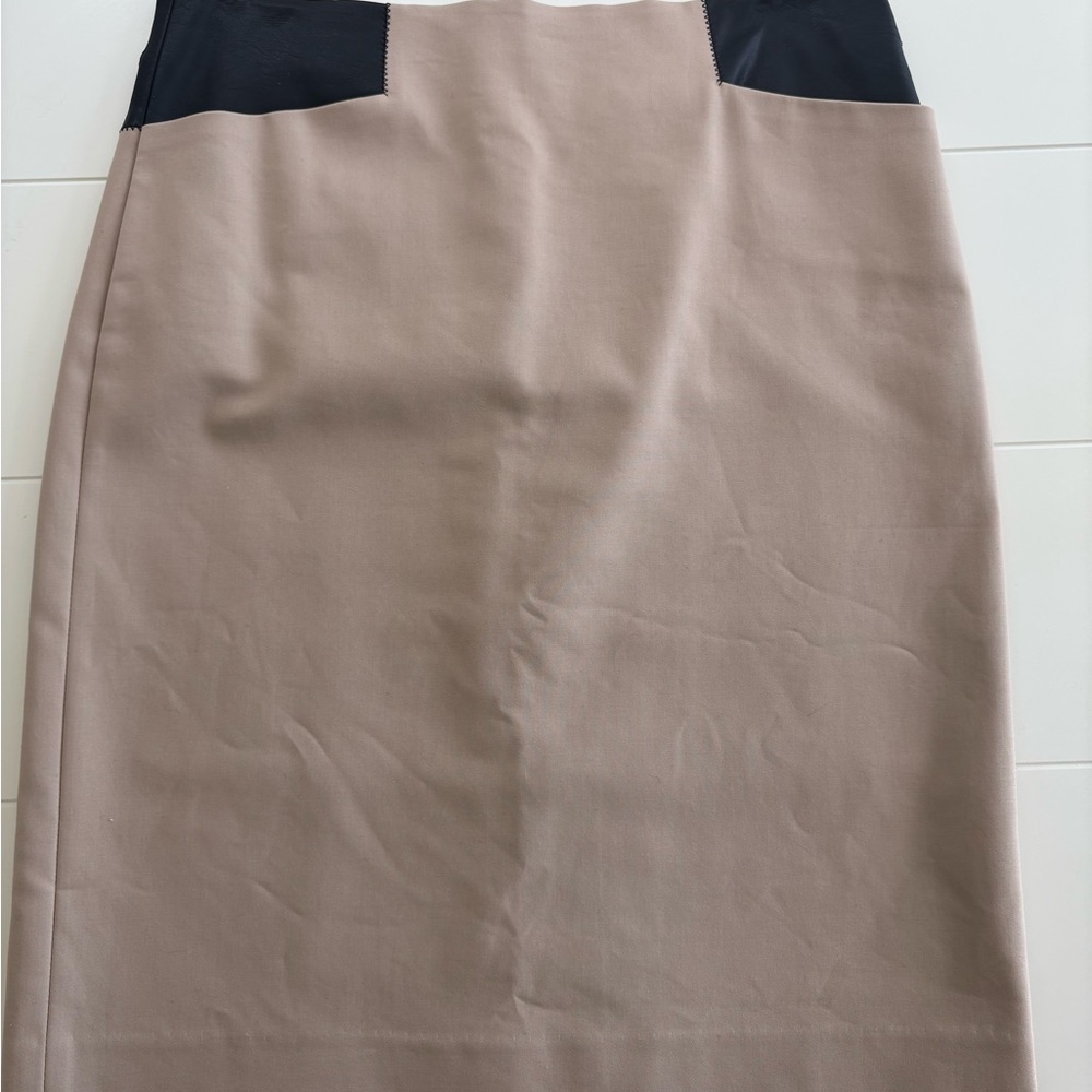 Club Monaco Beige Pencil Skirt with Black Waist Panels